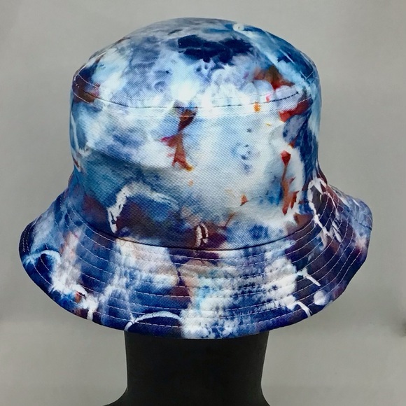 Unisex Smiley Tie Dye Bucket Hat. Multicolor One Size Fits Most - Picture 4 of 4